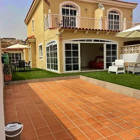 Katerina Caleta De Fuste